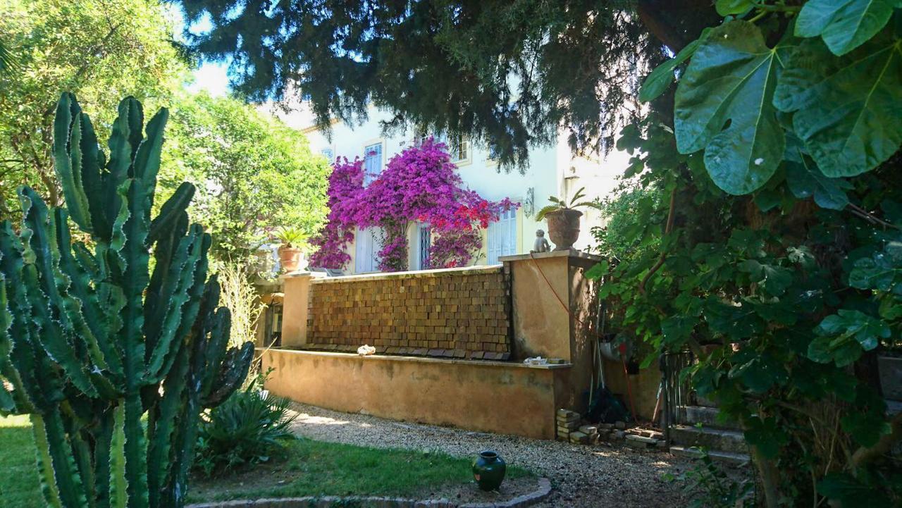 Clos Sainte Devote Каси Экстерьер фото